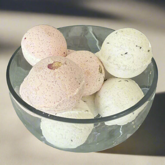Artsysoapco. Bath Bombs