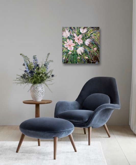 Santini Gallery | She's a Beauty