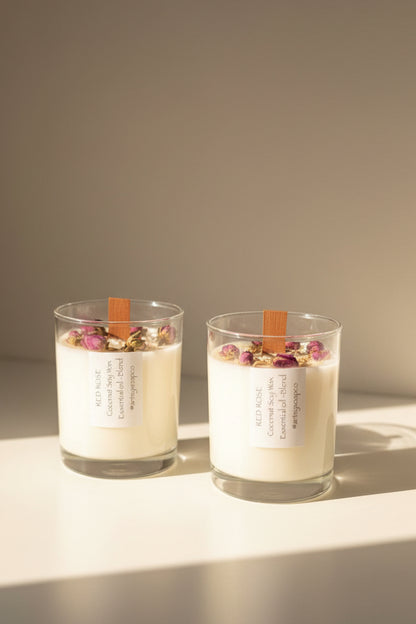 ArtsySoapCo. Red Rose Candle
