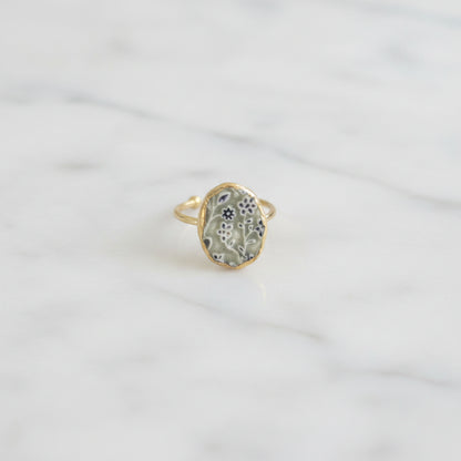 Oval Ring Collection