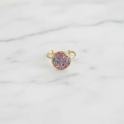 Oval Ring Collection