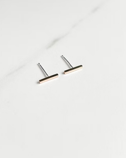 Still Unwavered Bar Dangle Earring